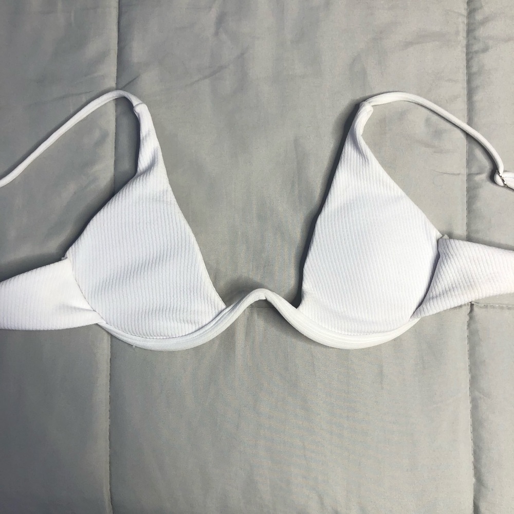 Ribbed White Bikini Top